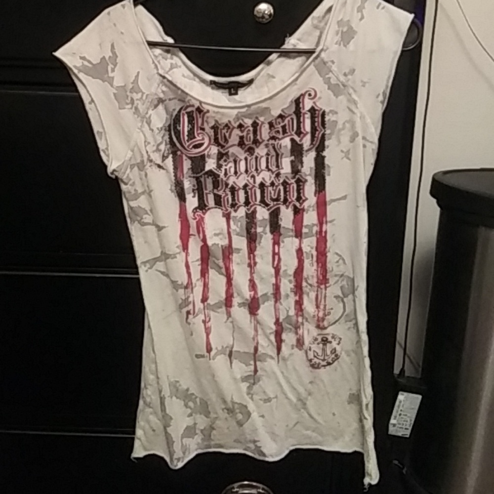 Crash and Burn size Large shirt